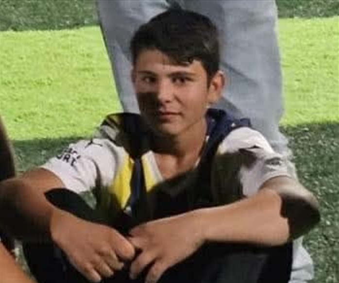 Ruhi Can, Gözyaşlarıyla Son Yolculuğuna Uğurlandı